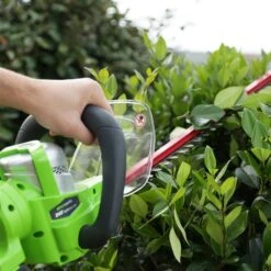 Taille-haie électrique Sans Fil Greenworks 24 Volts, 22 Po (outil Seulement) -Greenworks Soldes 330825077 AlternateImage2 l