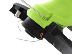 Coupe-bordures électrique Greenworks GST4530 - Coupe-bordures Avec Réduction à Engrenages - 450 W -Greenworks Soldes coupe bordures lectrique greenworks gst4530 coupe bordures avec rduction engrenages 450 w moteur et tte de coupe 15508 7 1548769273 IMG 7861