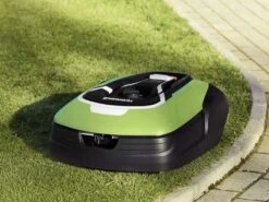 Robot Tondeuse Greenworks OPTIMOW 15 GRL115 - Tondeuse Avec Câble Périmétrique