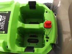 Tondeuse Autotractée Sur Batterie Greenworks GD60LM51SP - 60V/4Ah - 4en1 - BATTERIE Et CHARGEUR INCLUS -Greenworks Soldes tondeuse autotracte sur batterie greenworks gd60lm51sp 60v 4ah 4en1 batterie et chargeur inclus moteur batterie 29911 17 1623847060 IMG 60c9f09477175