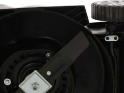 Tondeuse électrique à Batterie Greenworks G40LM35 40V - Cm 35 Tondeuse - SANS BATTERIE ET SANS CHARGEUR -Greenworks Soldes tondeuse lectrique batterie greenworks g40lm35 40v cm 35 tondeuse sans batterie et sans chargeur lame en acier 16153 8 1554711257 16149 8 1554706981 IMG 0396